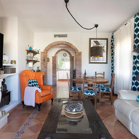 Tranquil Private 4-bed With Mountain Views * Coín
